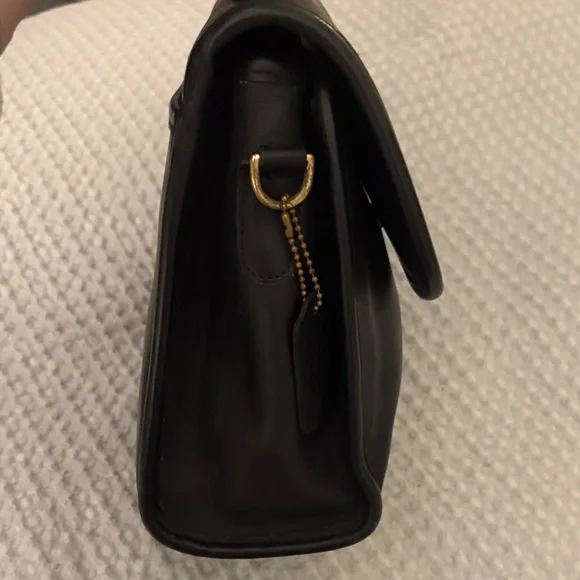 Vintage Coach Leather Top-Handle Satchel - Black - Picture 4 of 9